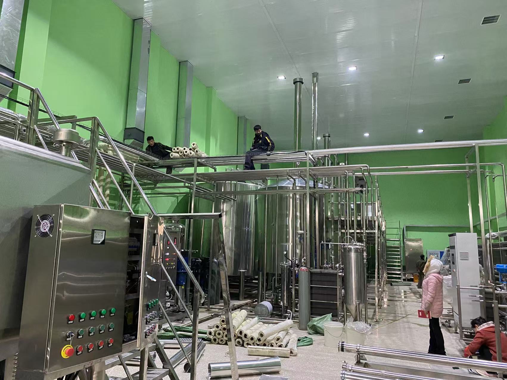 华容精酿啤酒设备厂—精酿啤酒设备制造：传承工艺与创新科技的交融